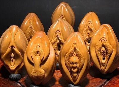 那些讓人臉紅的文玩工藝品，究竟是什么人在購買？